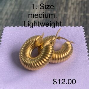 Earrings, rings, broche, bracelets. Variety of jewelry